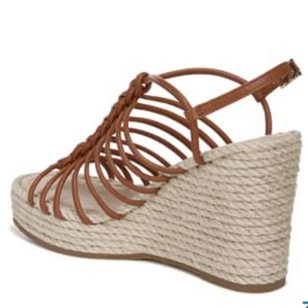 Via Spiga this stylish